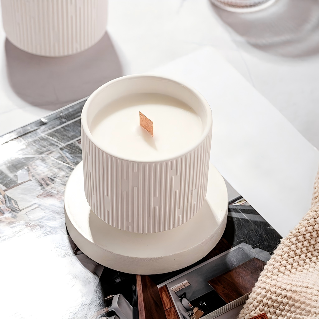 Fluted Ceramic Candle - Image 4