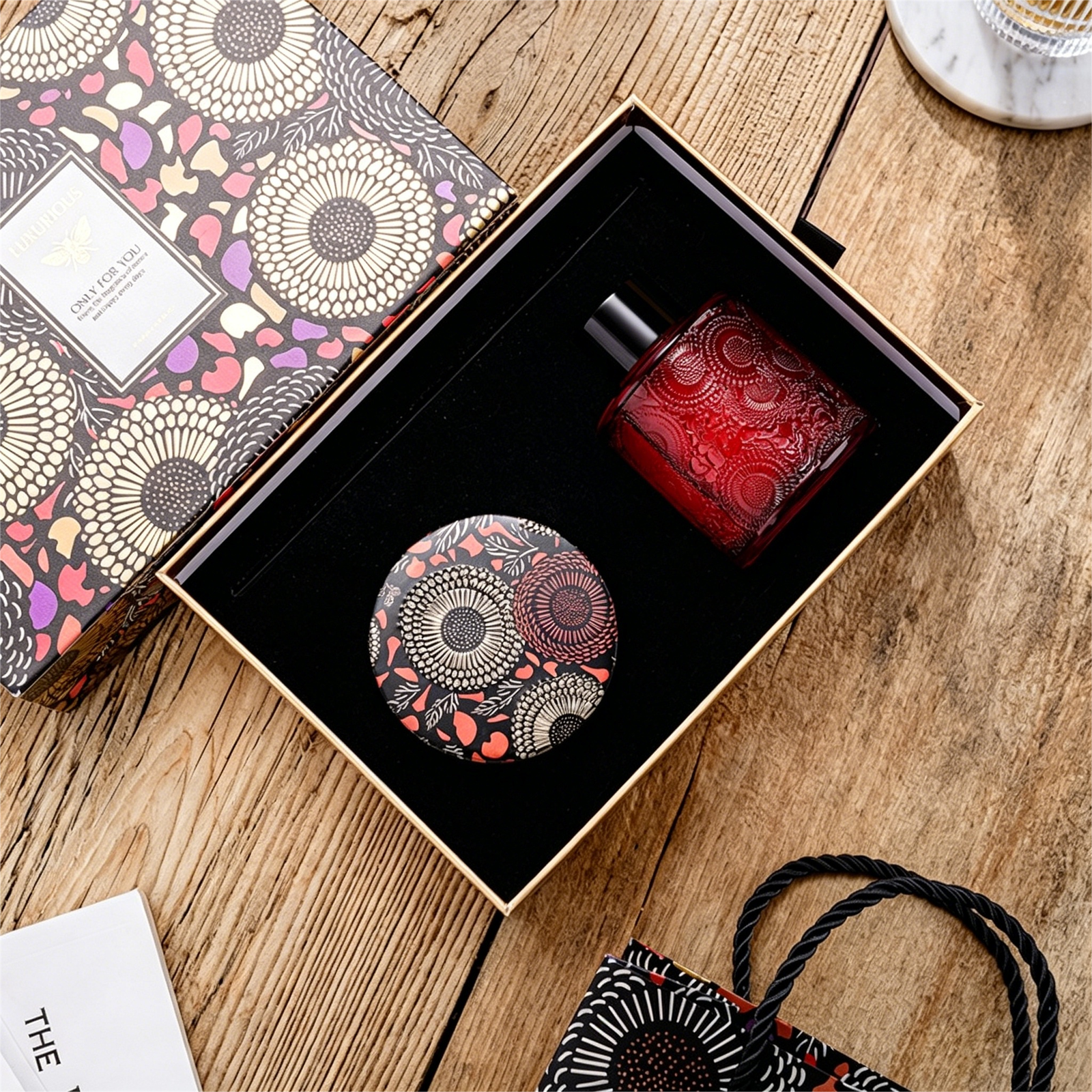 Crystal Embossed Home Fragrance Set - Image 3